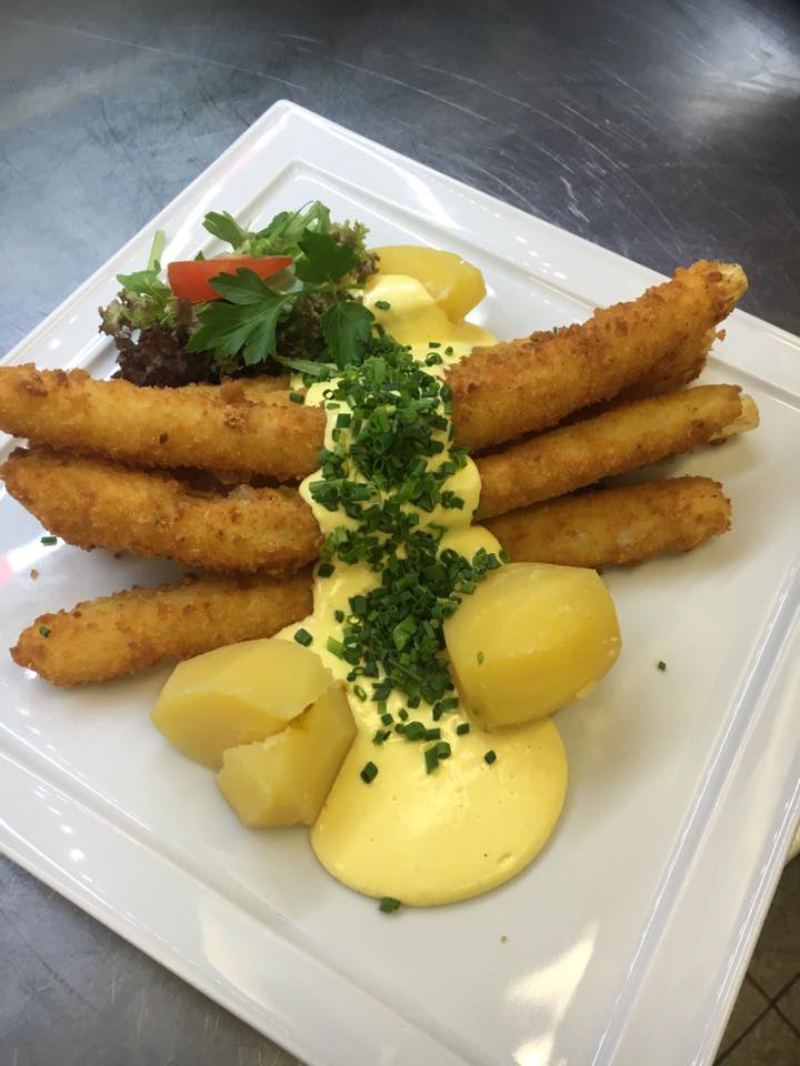 panierter Spargel – Restaurant Goldener Schaumlöffel